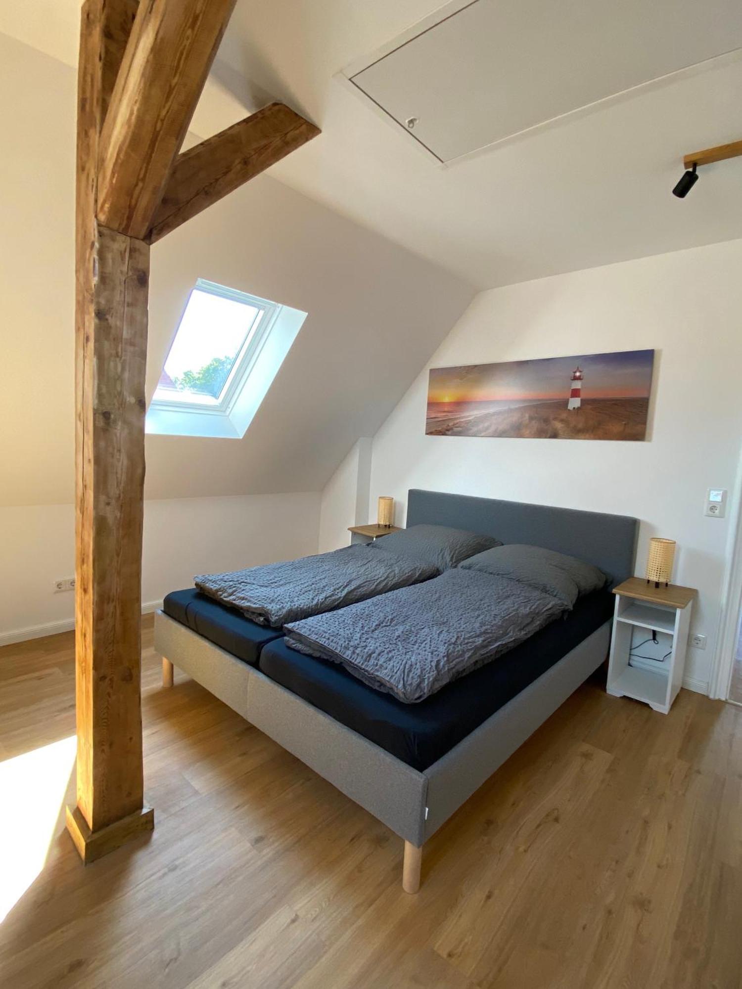 Modernes City Apartment Nahe Hbf Emden Exterior photo