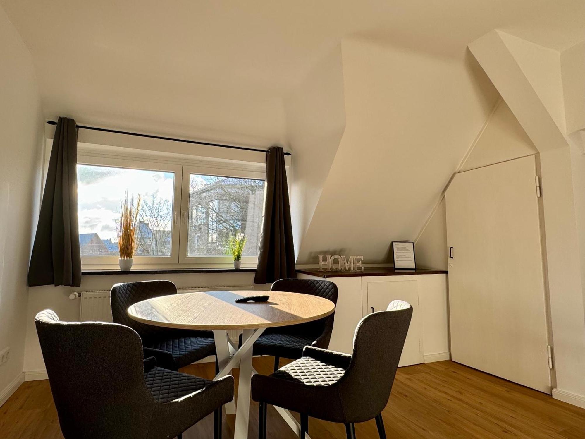 Modernes City Apartment Nahe Hbf Emden Exterior photo